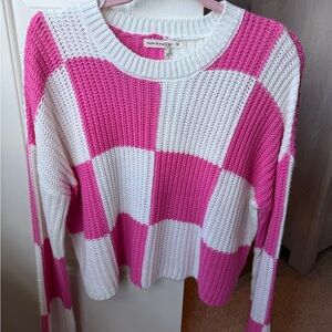 moon & madison Hot Pink and White Checkered Crewneck Sweater